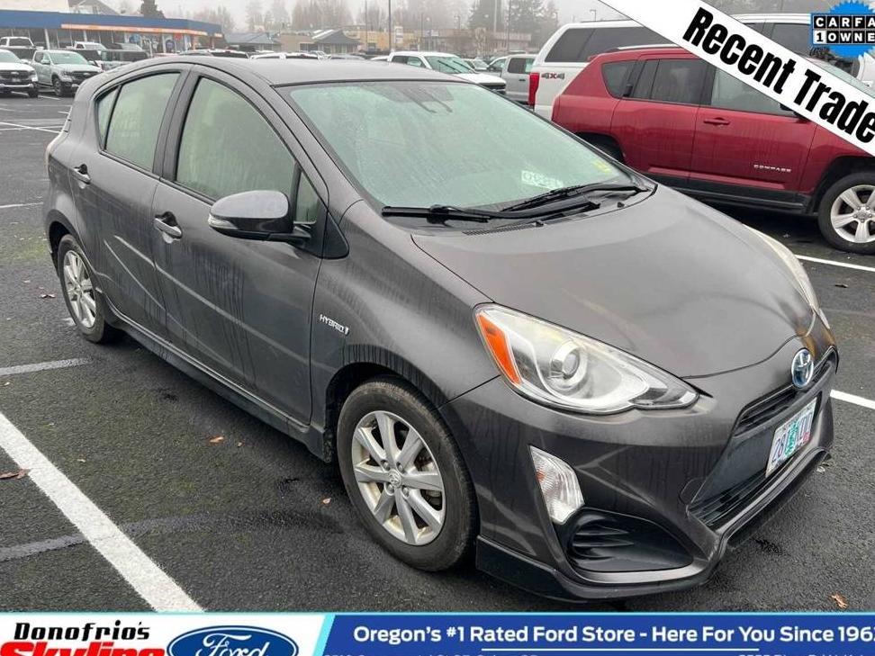 TOYOTA PRIUS C 2017 JTDKDTB37H1593710 image